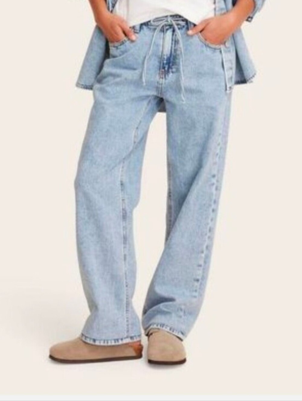 Parke Women's Mid-Rise Drawstring Baggy Jeans, Size 4 - Light Wash - Picture 2 of 10